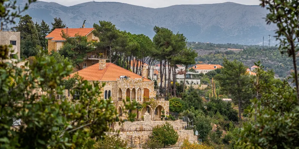 Guided tour of Deir el Qamar – The Ottoman jewel of the Chouf