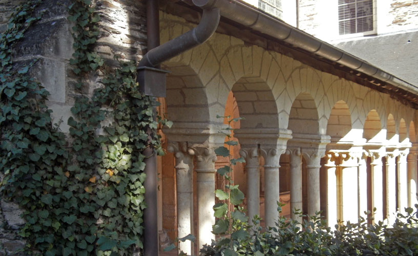 Musée Jean-Lurçat et de la Tapisserie contemporaine