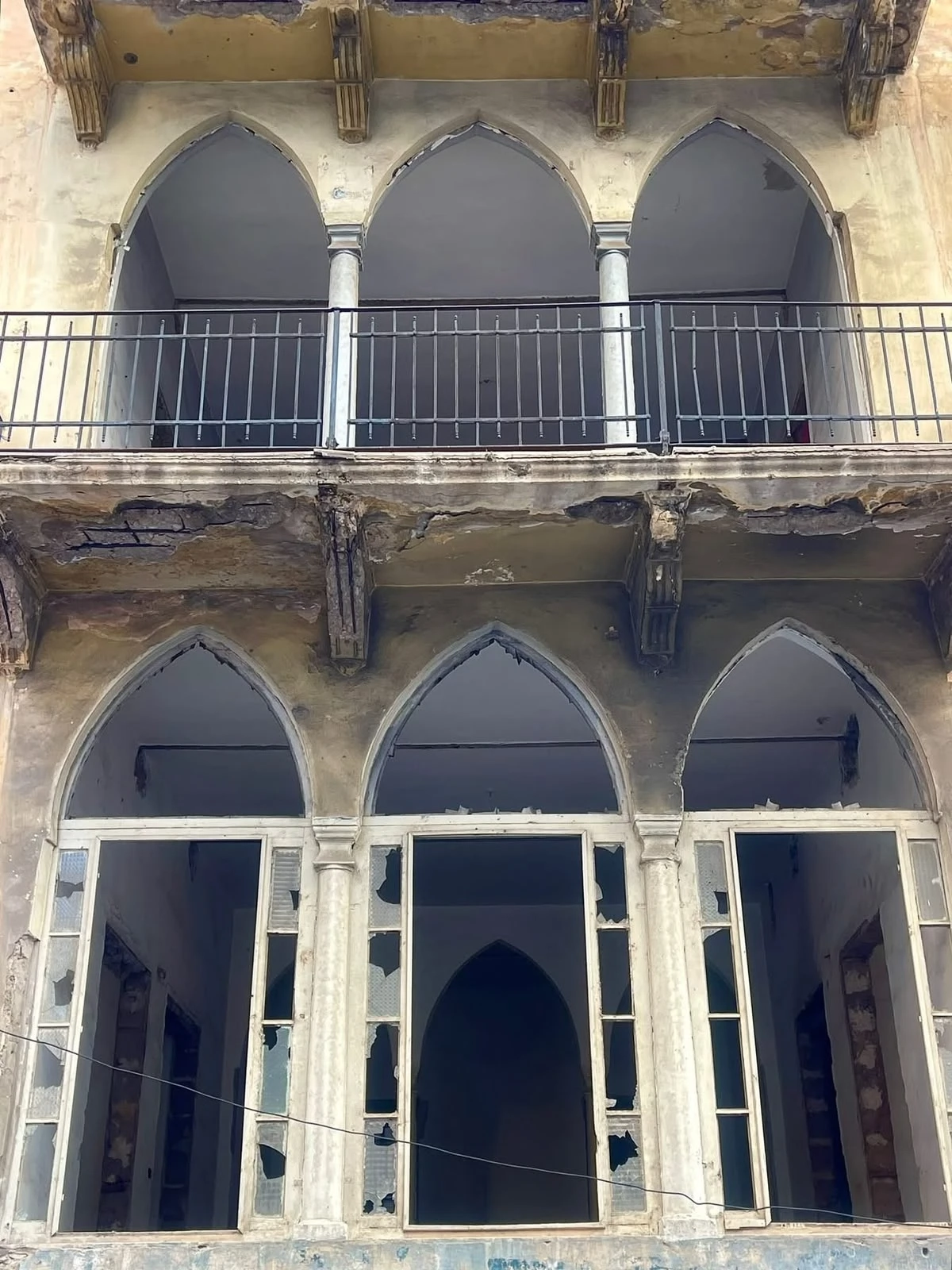 BEIRUT BEHIND THE FAÇADES 3