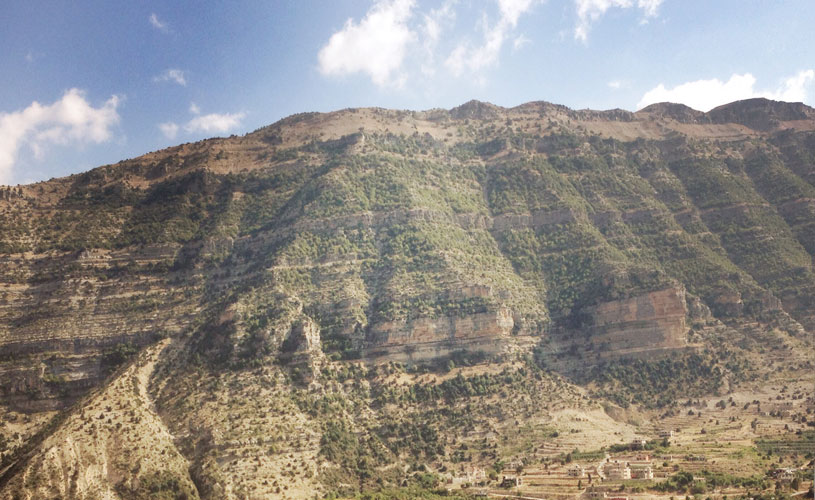 Viewpoint on Afqa cliffs and mountains