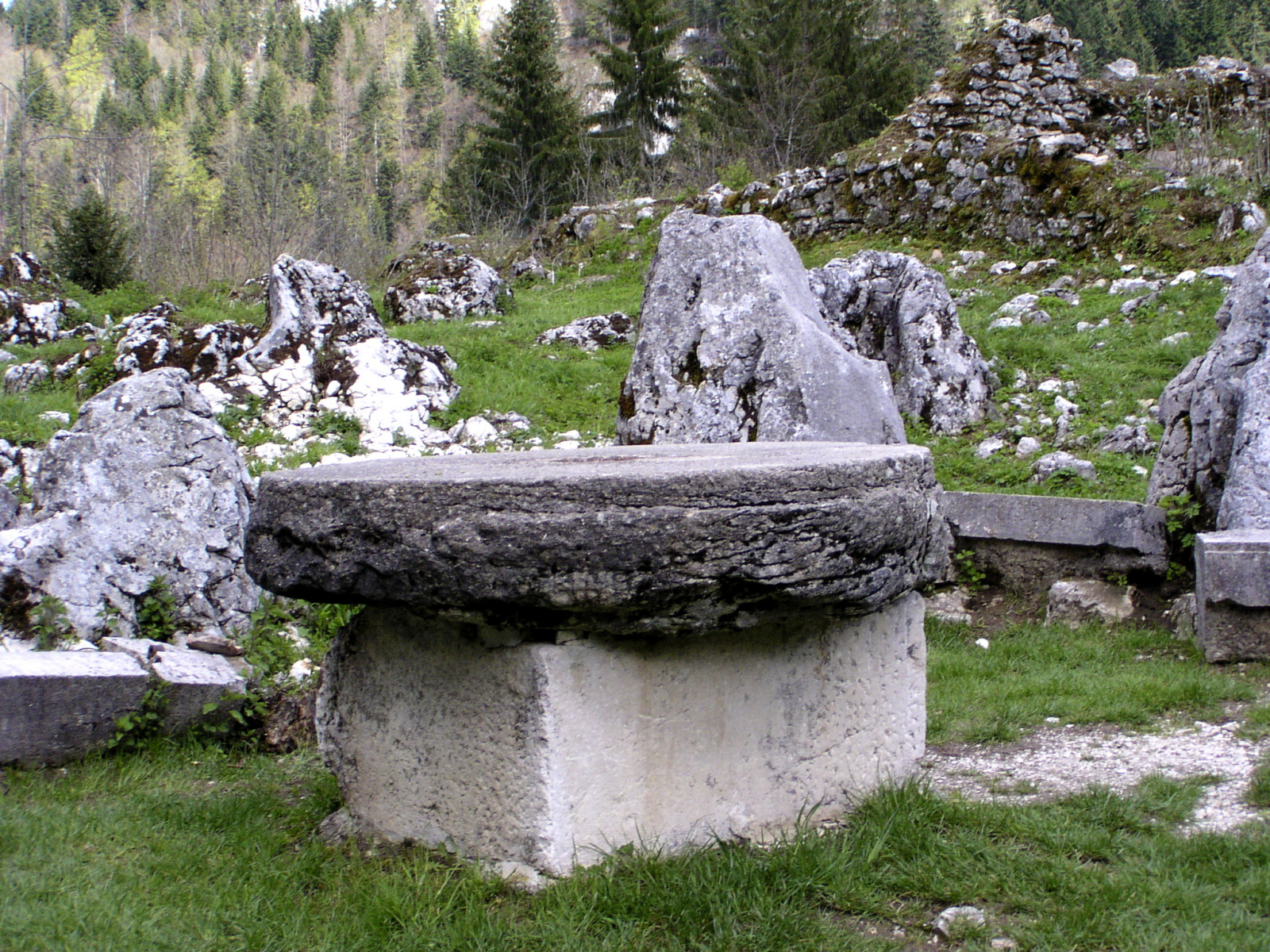 balade-a-valchevriere-sur-les-traces-des-resistants-du-vercors-2026-05-29-6a19852b8fb9a.jpg
